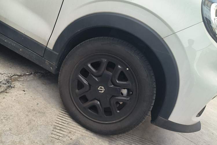 Used Leapmotor T03 2025 310 Comfort Edition Right Front Wheel Hub