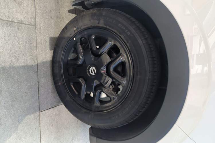 Used Leapmotor T03 2025 310 Comfort Edition Right Front Wheel Hub