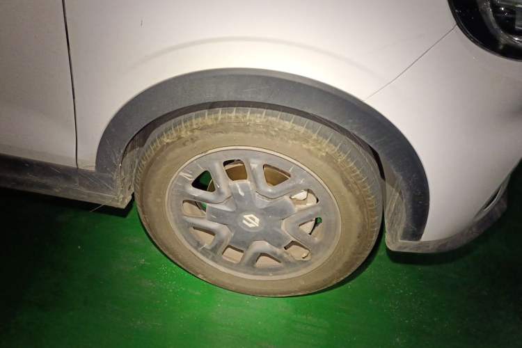 Used Leapmotor T03 2025 310 Comfort Edition Right Front Wheel Hub