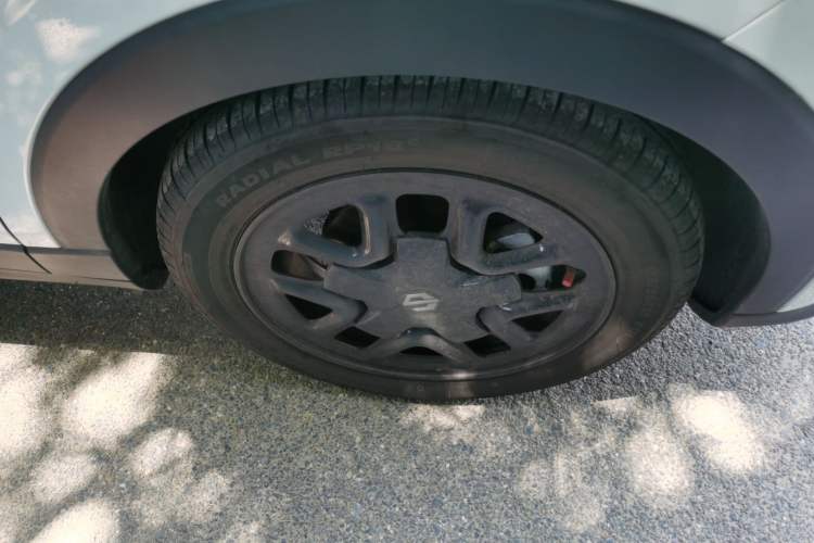 Used Leapmotor T03 2025 310 Comfort Edition Right Front Wheel Hub