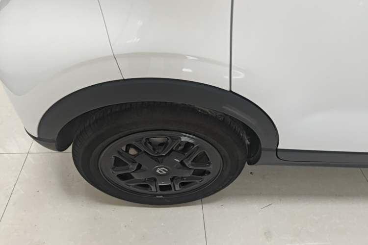Used Leapmotor T03 2025 310 Comfort Edition Right Rear Wheel Hub