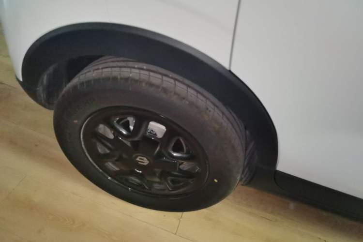Used Leapmotor T03 2025 310 Comfort Edition Right Rear Wheel Hub