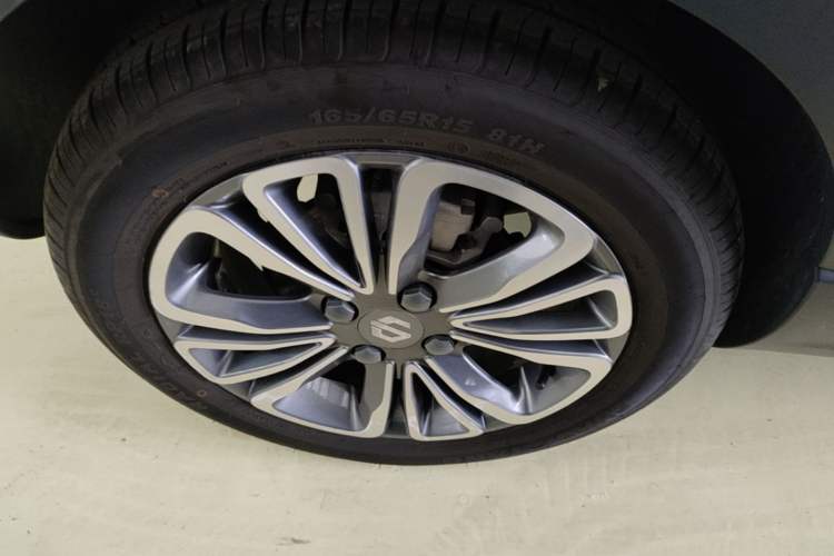 Used Leapmotor T03 2025 403 Comfort Edition Right Rear Wheel Hub