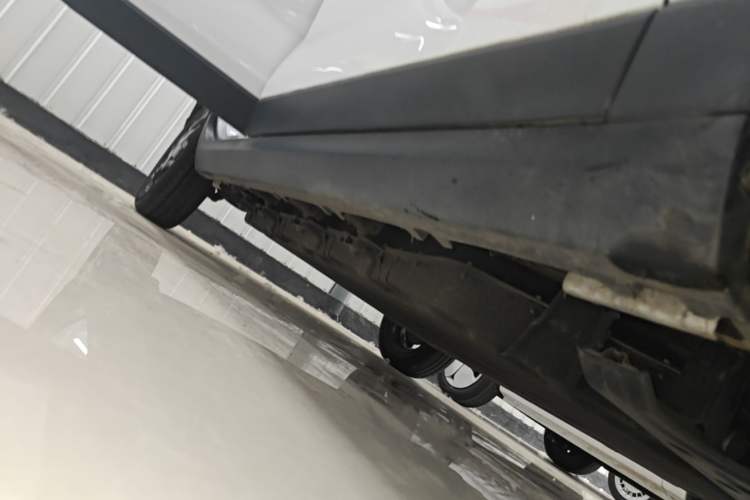 Used Leapmotor T03 2025 310 Comfort Edition Right Side Sill