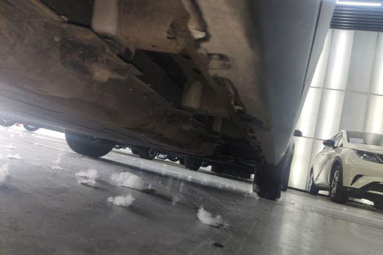 Used Leapmotor T03 2025 310 Comfort Edition Right Side Sill