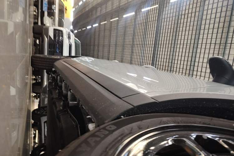Used Leapmotor T03 2025 310 Comfort Edition Right Side Sill