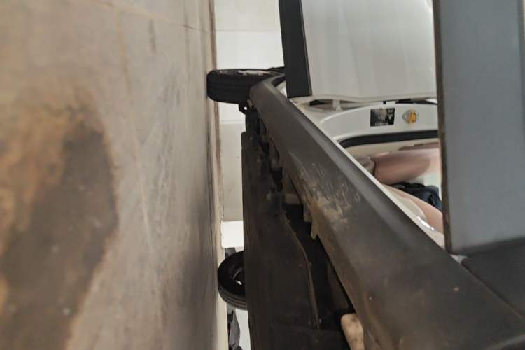 Used Leapmotor T03 2025 310 Comfort Edition Right Side Sill