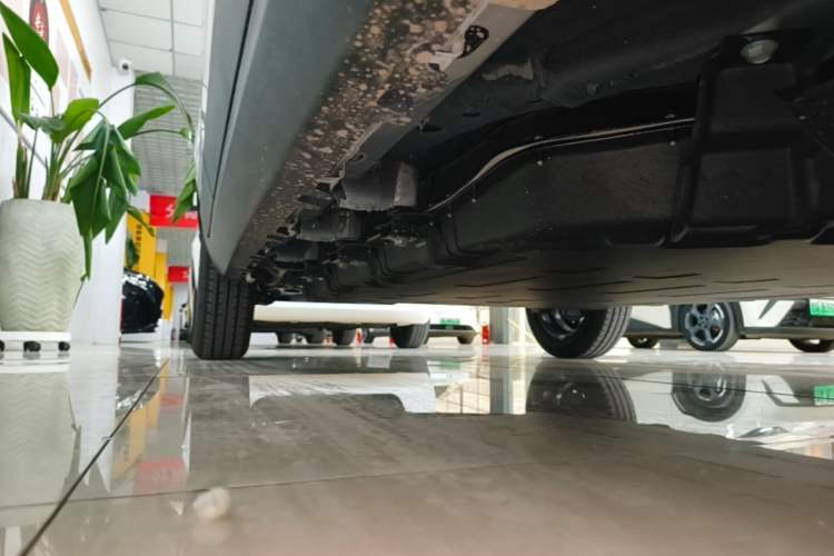 Used Leapmotor T03 2025 310 Comfort Edition Right Side Sill