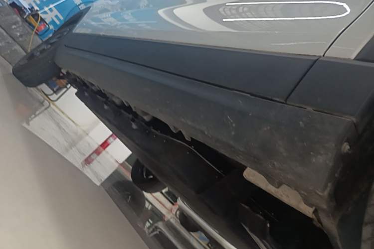 Used Leapmotor T03 2025 310 Comfort Edition Right Side Sill
