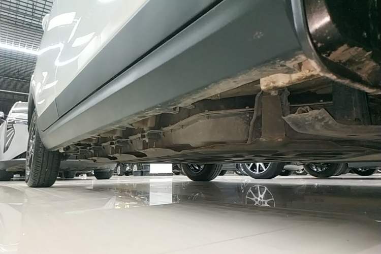 Used Leapmotor T03 2025 310 Comfort Edition Right Side Sill