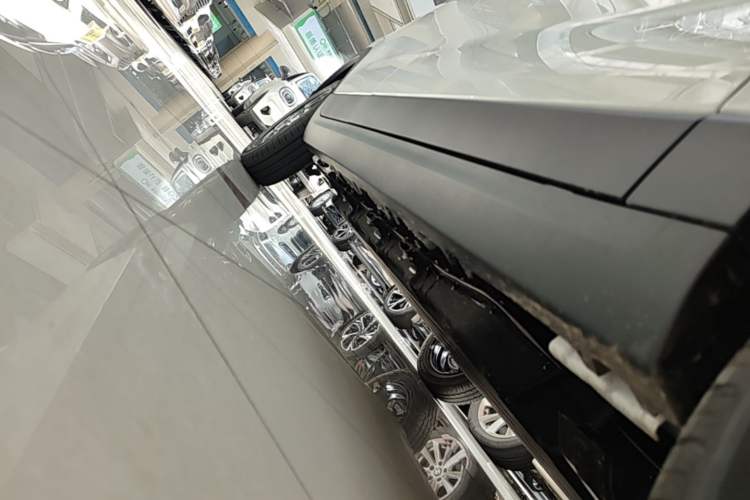 Used Leapmotor T03 2025 310 Comfort Edition Right Side Sill