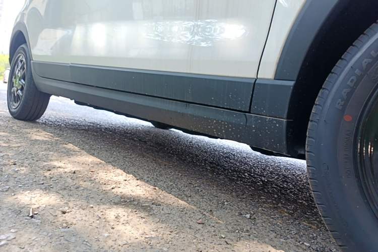 Used Leapmotor T03 2025 310 Comfort Edition Right Side Sill