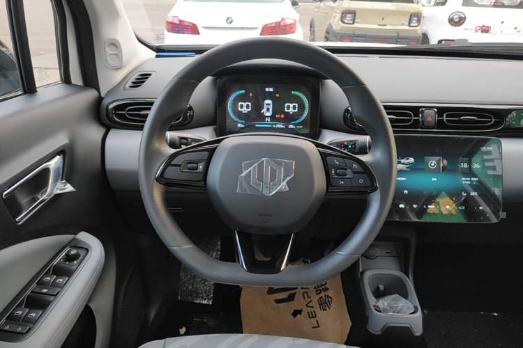 Used Leapmotor T03 2025 310 Comfort Edition Steering Wheel
