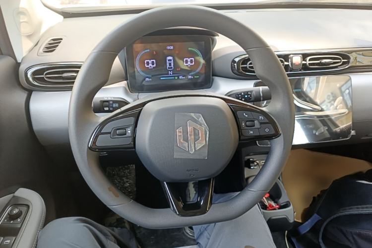 Used Leapmotor T03 2025 310 Comfort Edition Steering Wheel