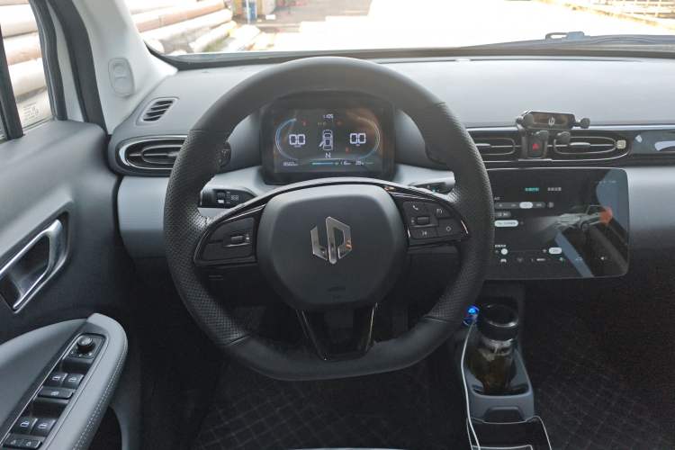 Used Leapmotor T03 2025 310 Comfort Edition Steering Wheel