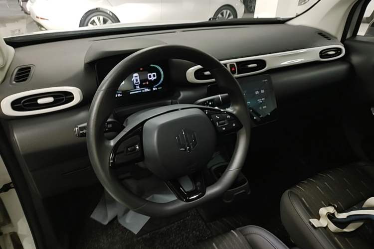 Used Leapmotor T03 2025 310 Comfort Edition Steering Wheel