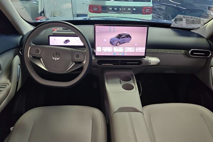 Used Leapmotor Zero Run A10 2026 Model 505 Enjoyment Edition Center Console