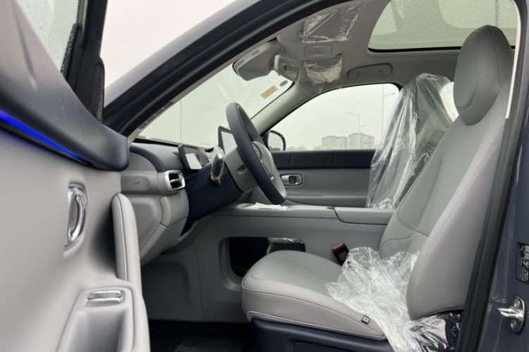 Used Leapmotor Zero Run A10 2026 Model 403 Enjoyment Edition Interior 1