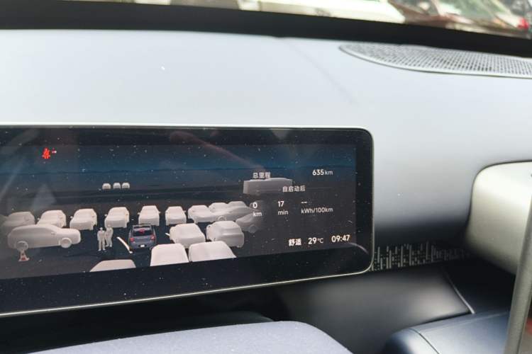 Used Leapmotor Zero Run A10 2026 Model 505 LiDAR Edition Odometer Close Up
