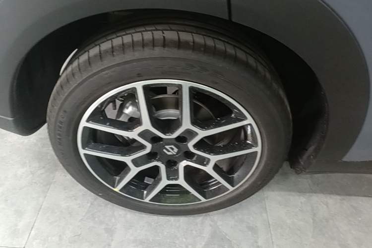 Used Leapmotor Zero Run A10 2026 Model 403 Enjoyment Edition Right Rear Wheel Hub