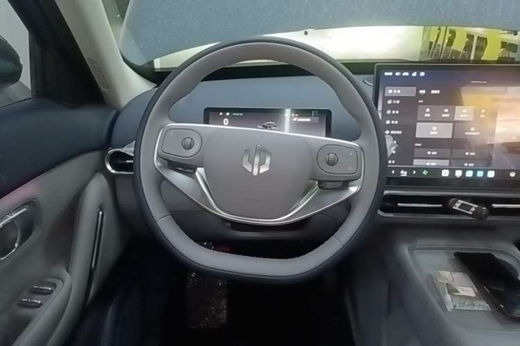Used Leapmotor Zero Run A10 2026 Model 403 Enjoyment Edition Steering Wheel