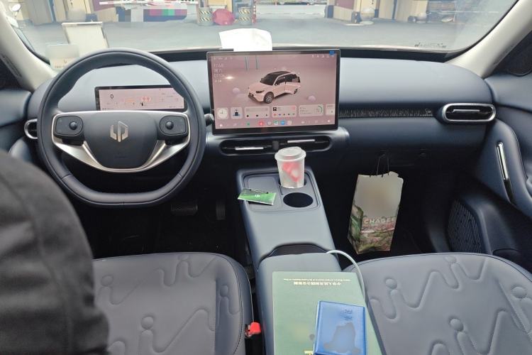 Used Leapmotor Zero Run A10 2026 Model 505 LiDAR Edition Center Console