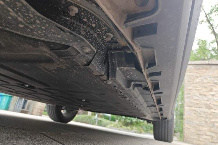 Used Leapmotor Zero Run A10 2026 Model 505 LiDAR Edition Chassis Front Left