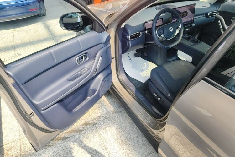 Used Leapmotor Zero Run A10 2026 Model 505 LiDAR Edition Driver Seat