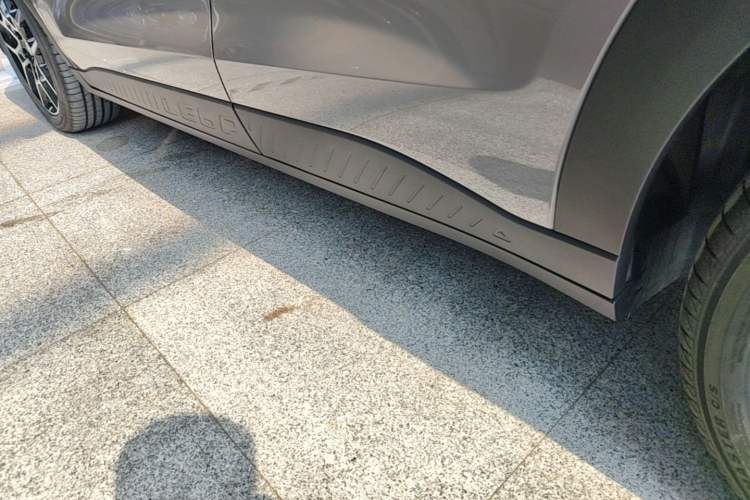Used Leapmotor Zero Run A10 2026 Model 505 LiDAR Edition Left Side Sill