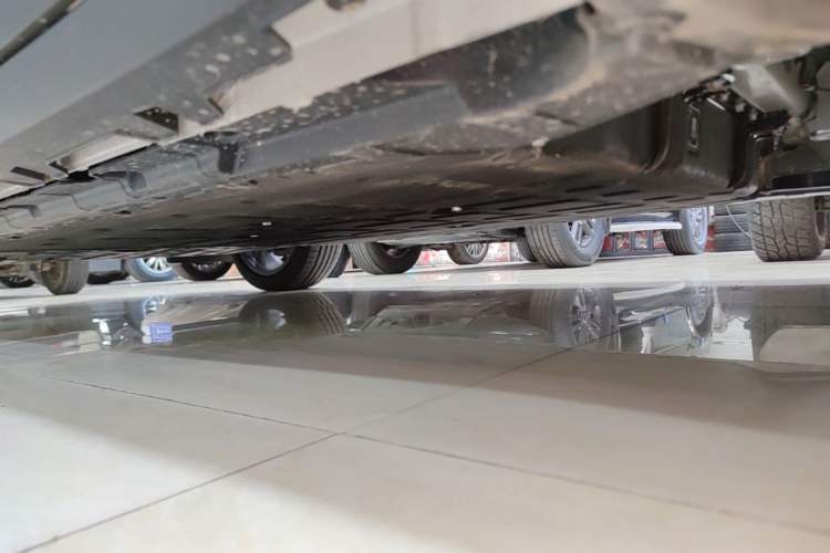 Used Leapmotor Zero Run A10 2026 Model 505 LiDAR Edition Left Side Sill