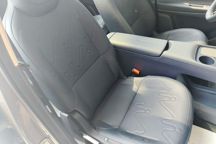 Used Leapmotor Zero Run A10 2026 Model 505 LiDAR Edition Right Front Seat