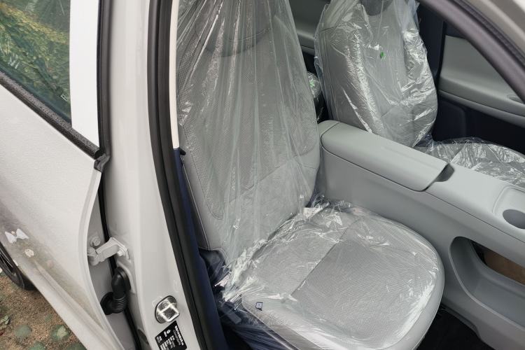 Used Leapmotor Zero Run A10 2026 Model 403 Enjoyment Edition Right Front Seat