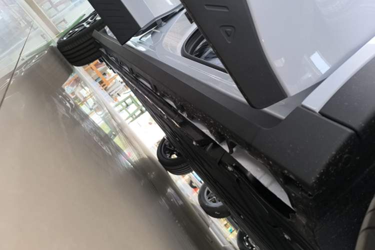 Used Leapmotor Zero Run A10 2026 Model 403 Enjoyment Edition Right Side Sill