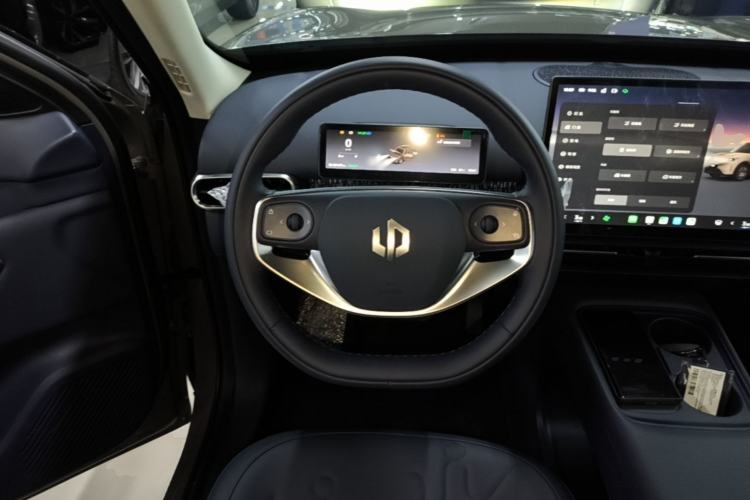 Used Leapmotor Zero Run A10 2026 Model 403 Enjoyment Edition Steering Wheel