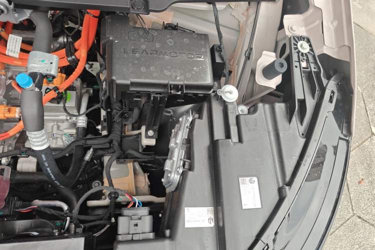 Used Leapmotor Zero Run A10 2026 Model 505 LiDAR Edition Engine Bay Left