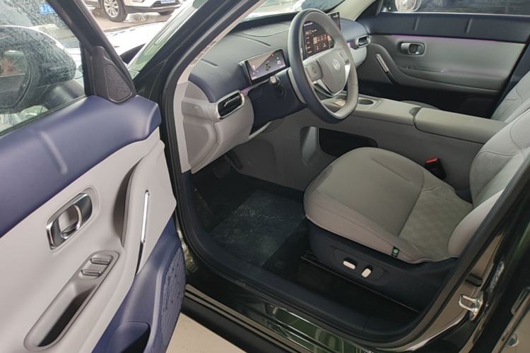 Used Leapmotor Zero Run A10 2026 Model 403 Enjoyment Edition Driver Seat