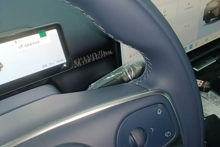 Used Leapmotor Zero Run A10 2026 Model 403 Comfort Edition Gear Lever