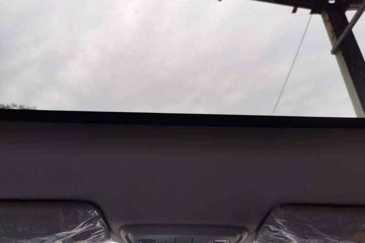 Used Leapmotor Zero Run A10 2026 Model 505 LiDAR Edition Headliner