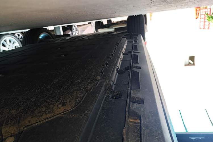 Used Leapmotor Zero Run A10 2026 Model 403 Enjoyment Edition Left Side Sill