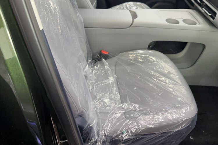 Used Leapmotor Zero Run A10 2026 Model 505 LiDAR Edition Right Front Seat