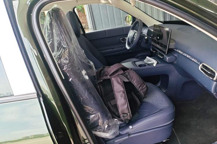 Used Leapmotor Zero Run A10 2026 Model 403 Enjoyment Edition Right Front Seat
