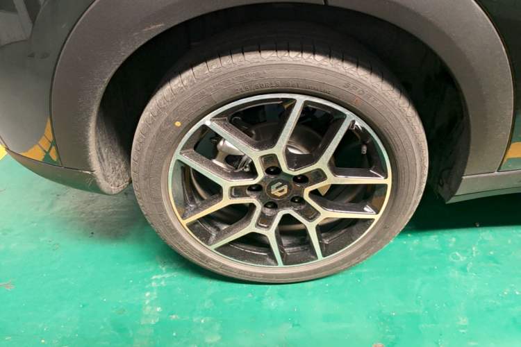 Used Leapmotor Zero Run A10 2026 Model 403 Comfort Edition Right Rear Wheel Hub
