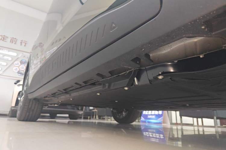 Used Leapmotor Zero Run A10 2026 Model 505 Enjoyment Edition Right Side Sill
