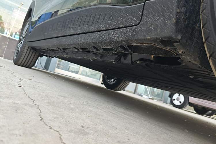 Used Leapmotor Zero Run A10 2026 Model 403 Enjoyment Edition Right Side Sill