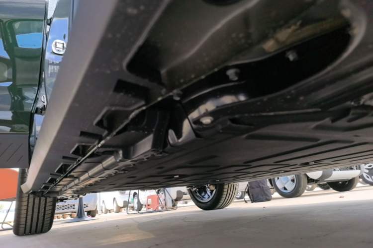 Used Leapmotor Zero Run A10 2026 Model 505 Enjoyment Edition Right Side Sill