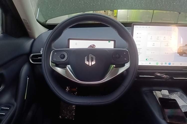 Used Leapmotor Zero Run A10 2026 Model 403 Comfort Edition Steering Wheel
