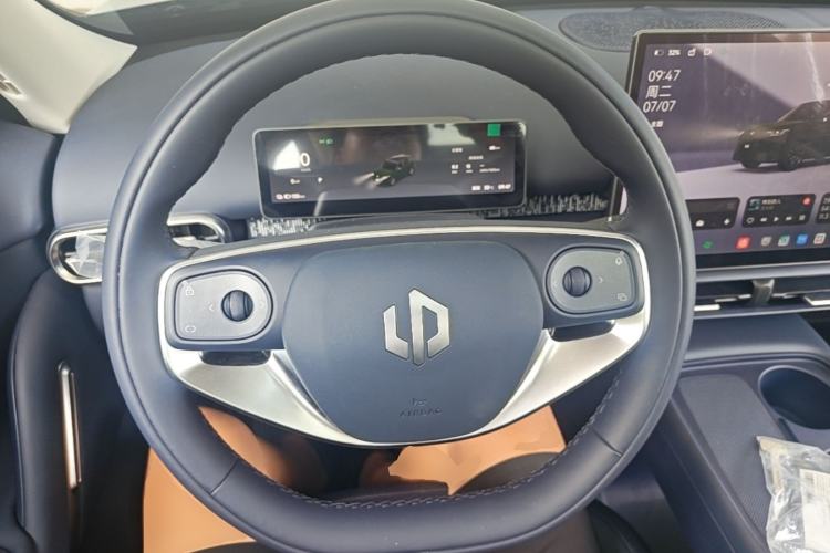 Used Leapmotor Zero Run A10 2026 Model 403 Enjoyment Edition Steering Wheel