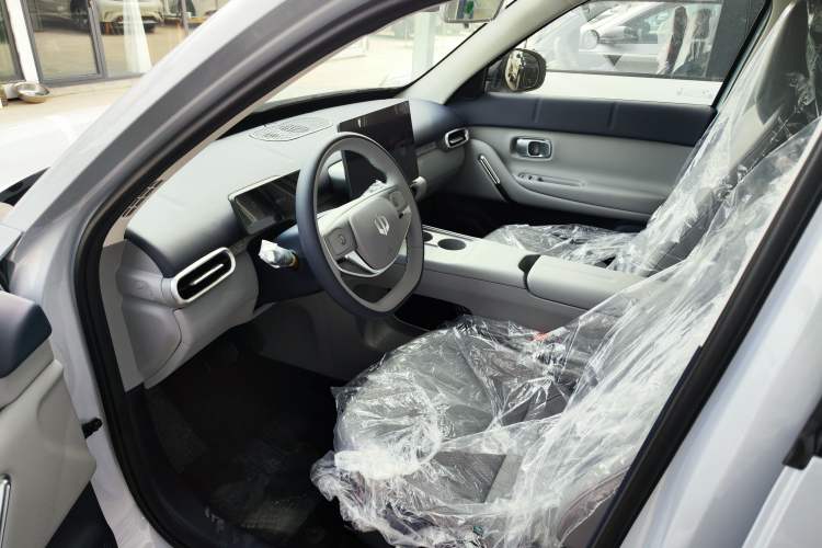 Used Leapmotor Zero Run A10 2026 Model 505 Enjoyment Edition Driver Seat