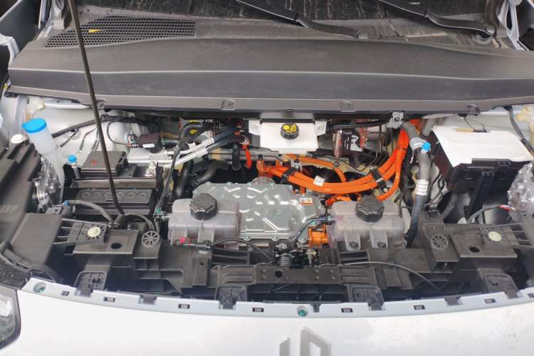 Used Leapmotor Zero Run A10 2026 Model 505 Enjoyment Edition Engine Bay