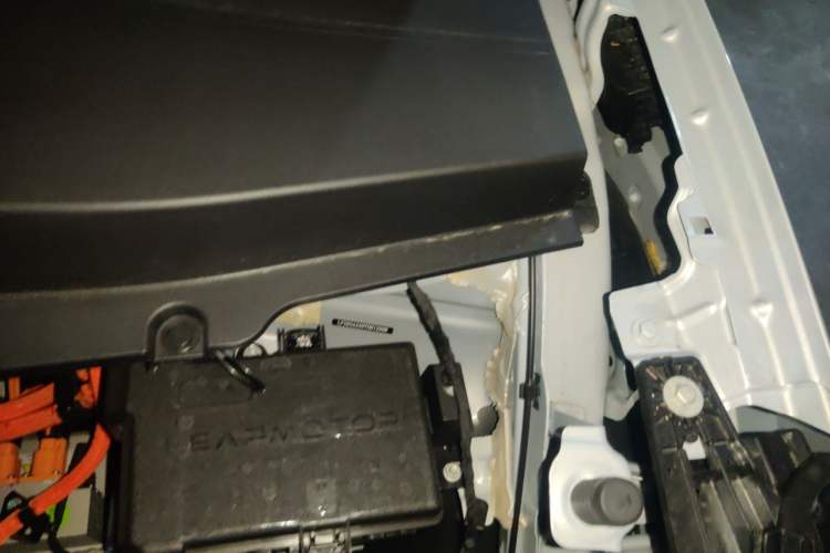 Used Leapmotor Zero Run A10 2026 Model 505 LiDAR Edition Engine Bay Left